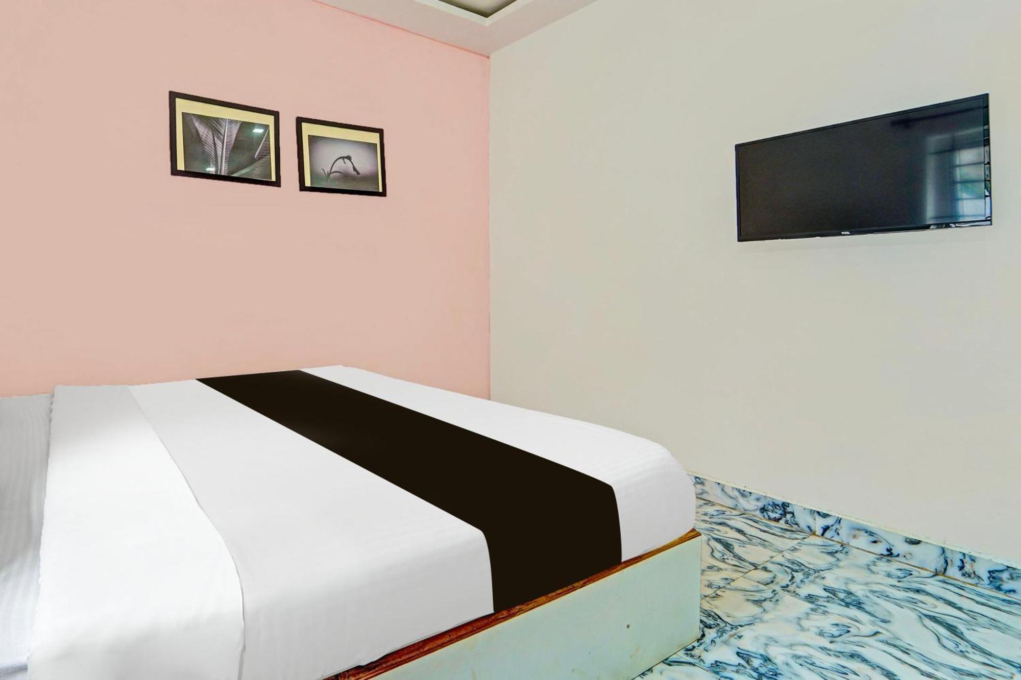Hotel O Vijaynagar Road Formerly Anmol Peace Stay Ooty Exteriör bild