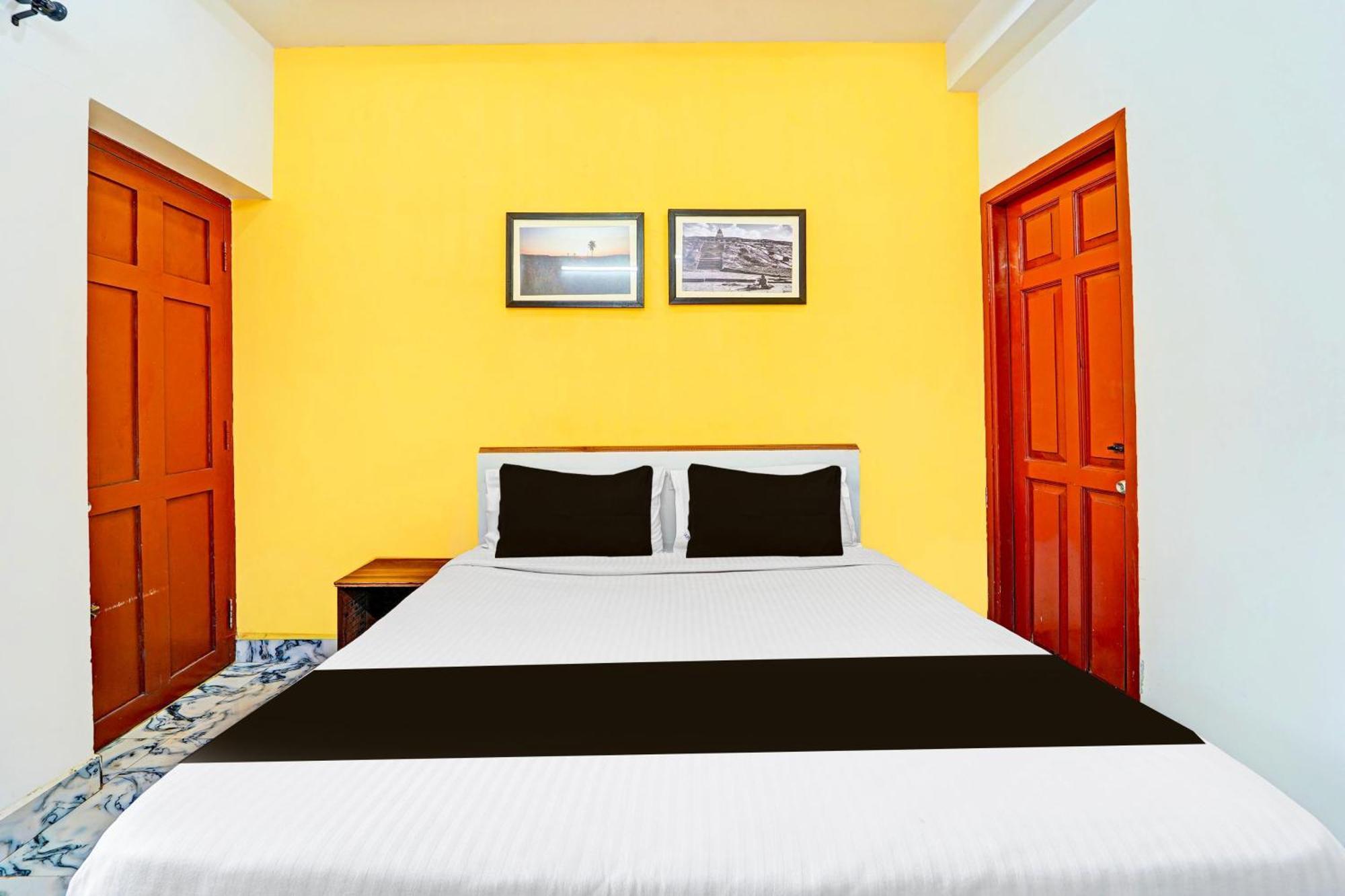 Hotel O Vijaynagar Road Formerly Anmol Peace Stay Ooty Exteriör bild